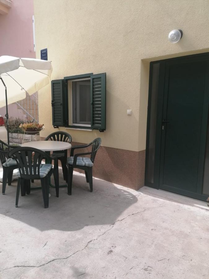 Apartment Sunce Kaštela Eksteriør bilde